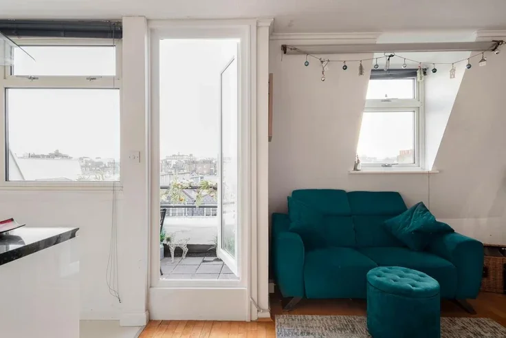 Flat Westbourne Terrace in City of Westminster