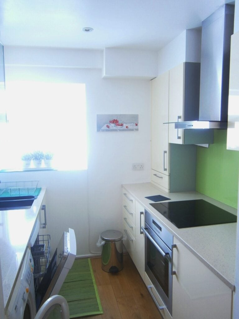 Flat Redcliffe Square in Greater London