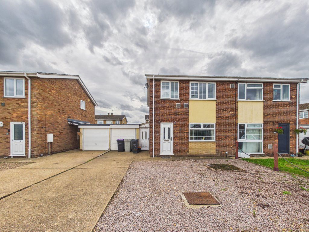 House Canberra Close in East Lindsey