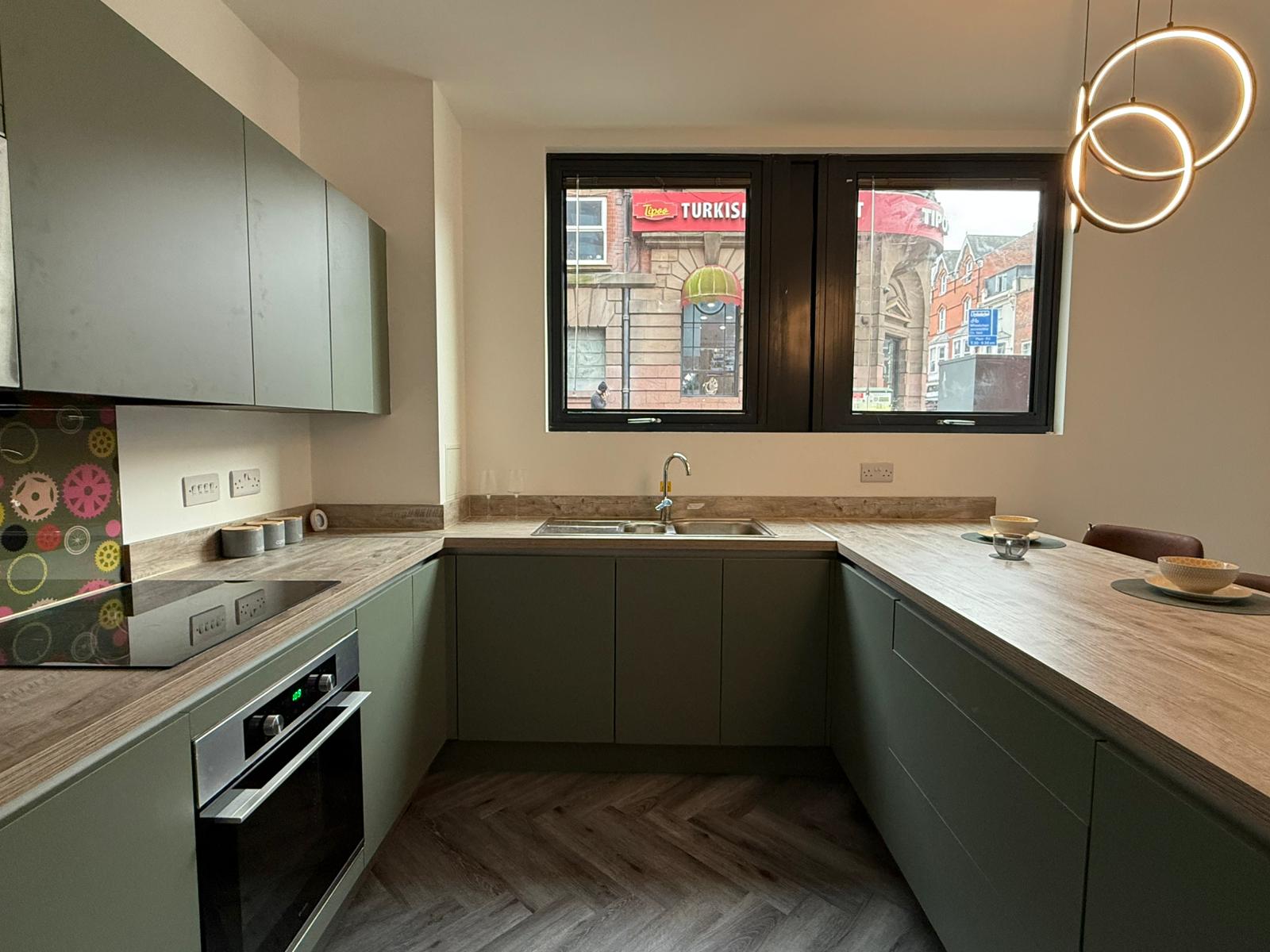 Room Alfreton Road in Nottingham