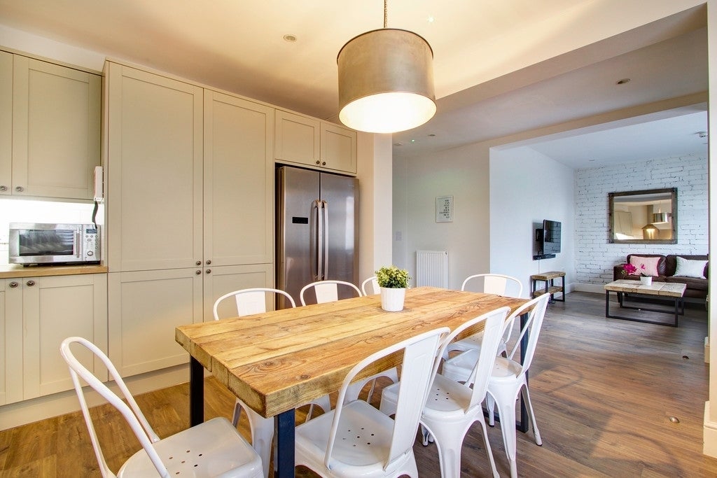 Flat Charleston House in Nottingham