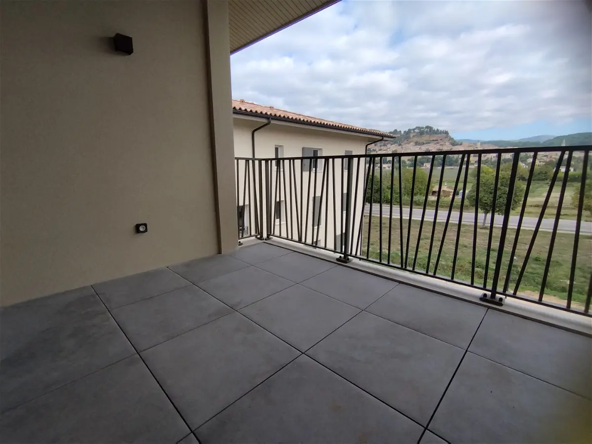 Appartement Rue Ceux de Dien-Bien-Phu à Cadenet