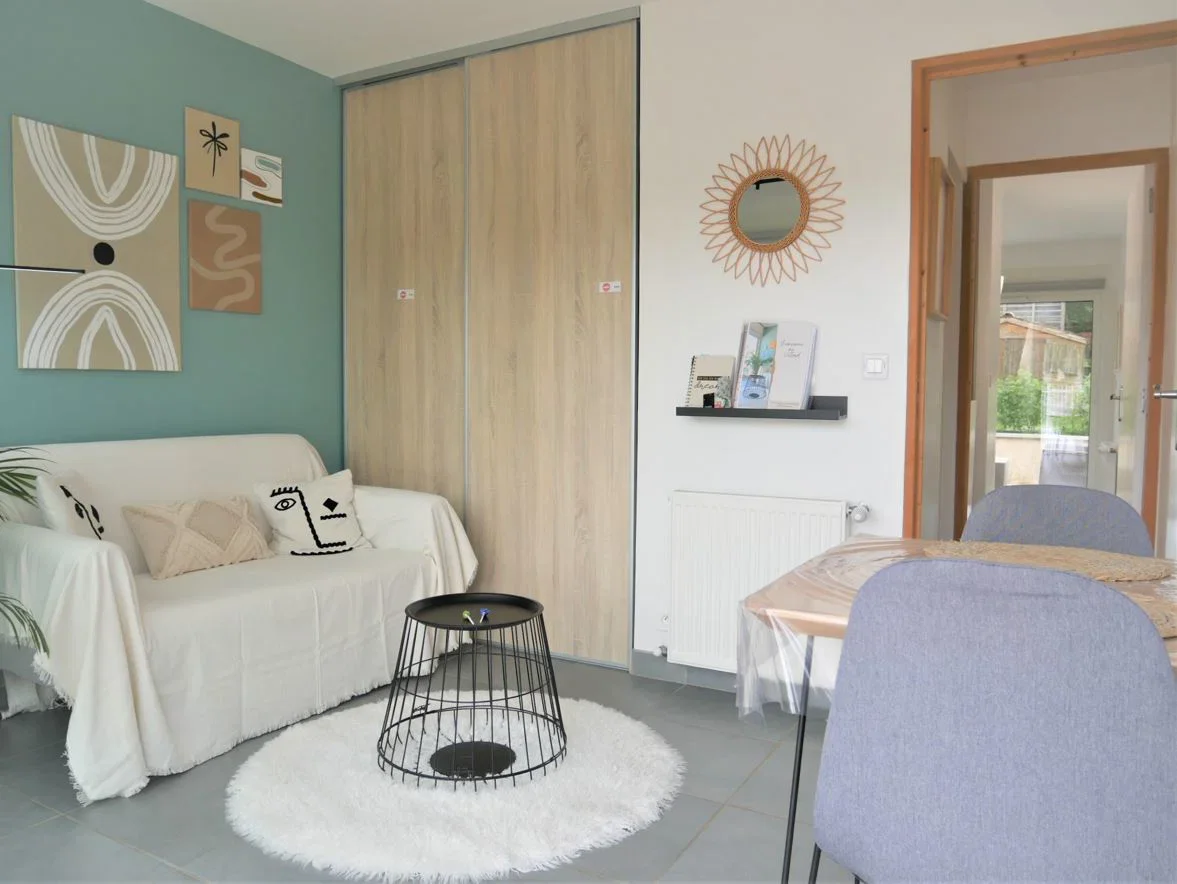 Appartement Rue des Prés Villars à Reyrieux