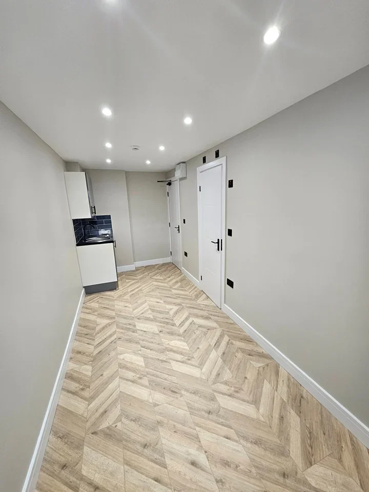 Flat Thumpers in Dacorum