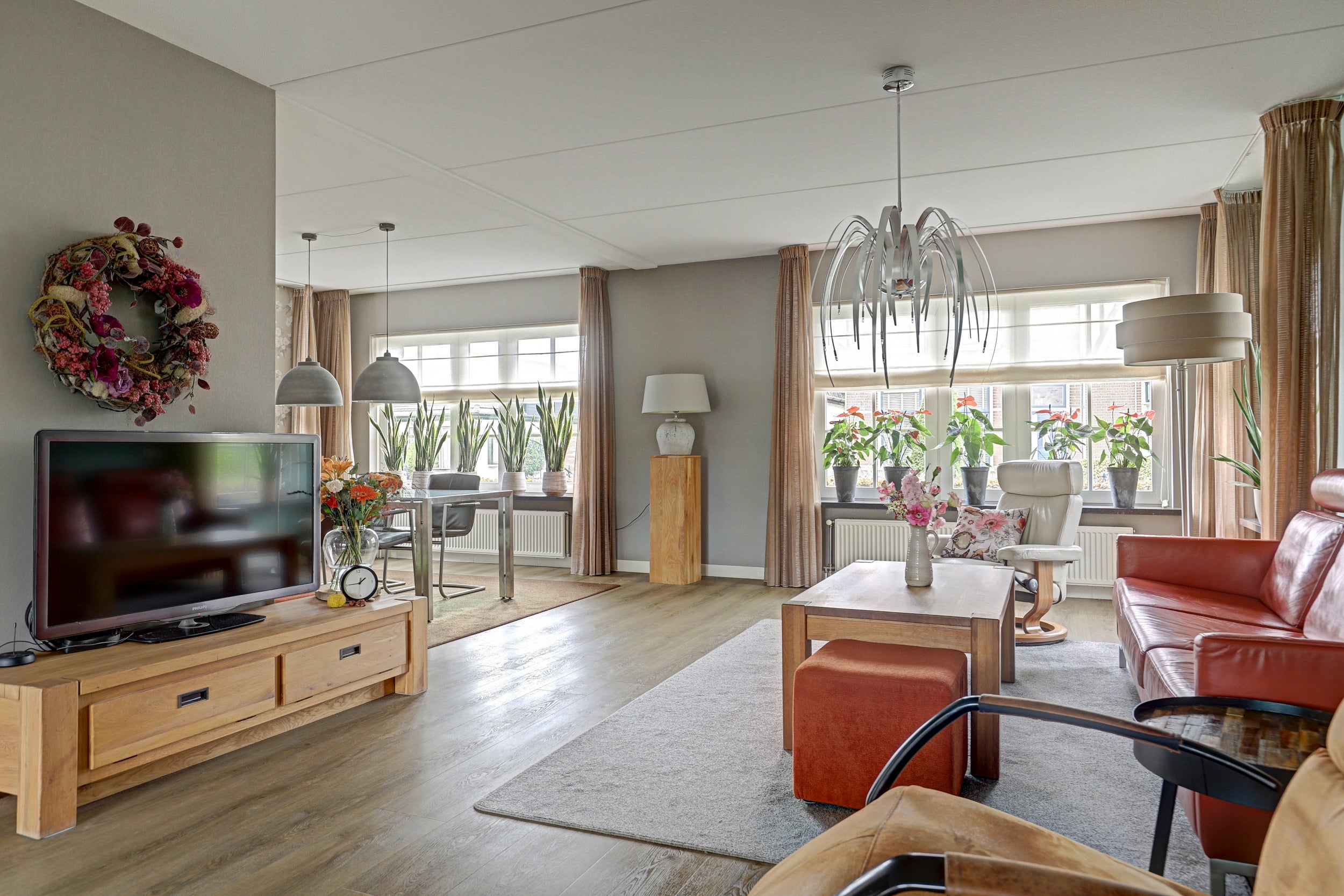 Vrijstaande woning te koop: Streekweg 383, Hoogkarspel