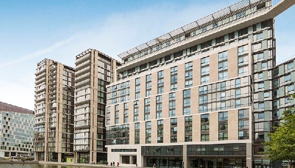 Flat Merchant Square in City of Westminster