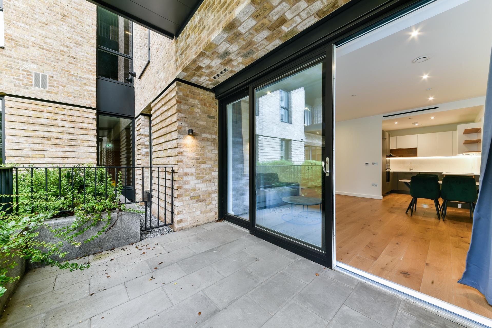 Flat Fisherton Street in City of Westminster