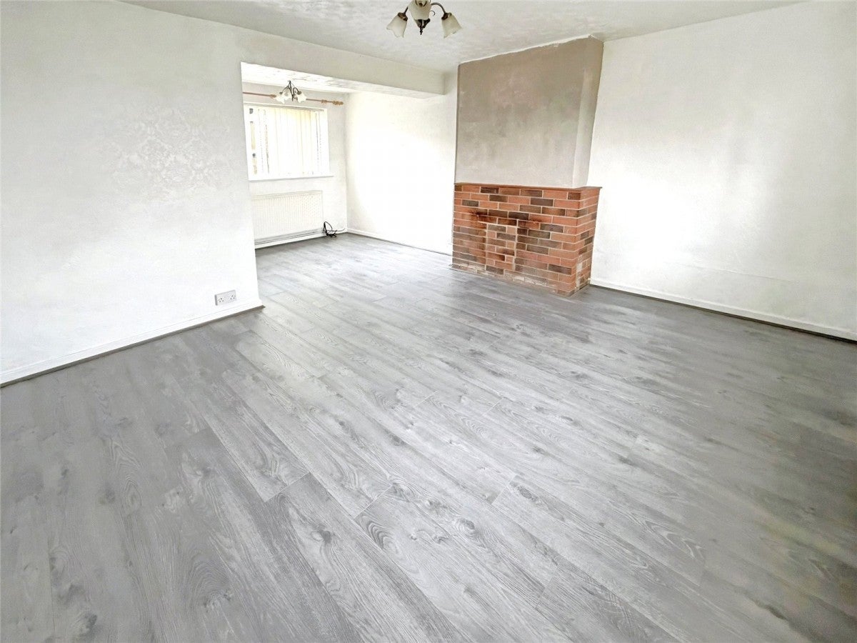 House Kenilworth Drive in Erewash
