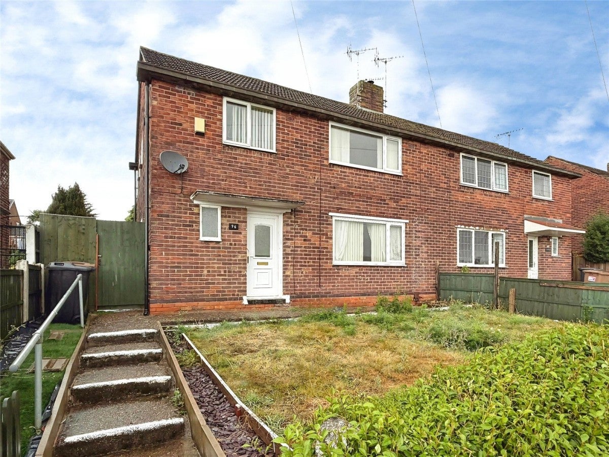 House Kenilworth Drive in Erewash