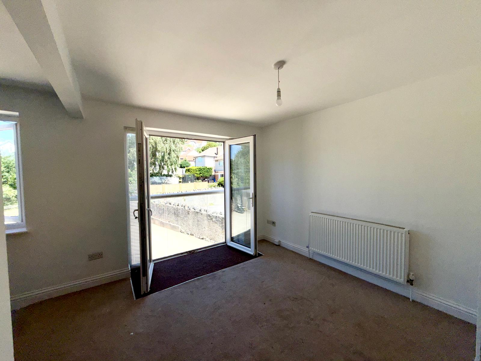 Flat Kew Road in Weston-super-Mare