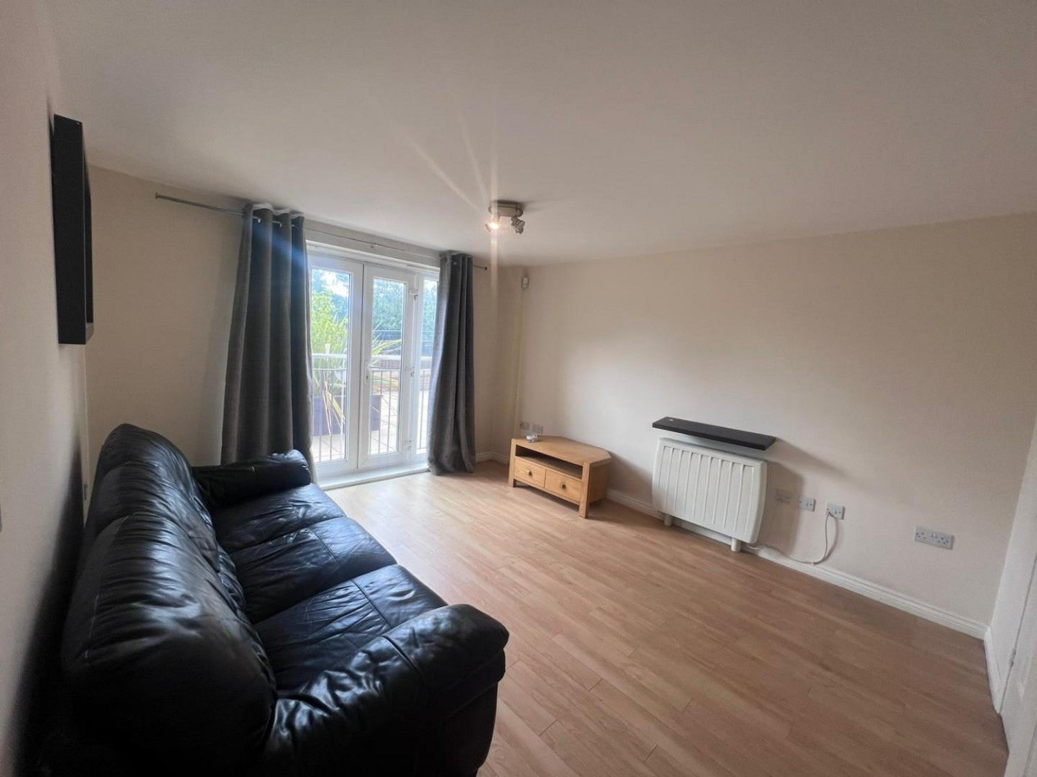 Flat Middlewood Street in Salford