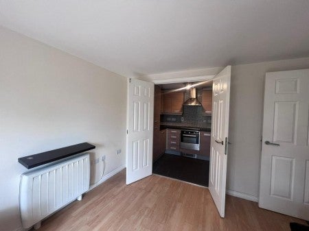 Flat Middlewood Street in Salford