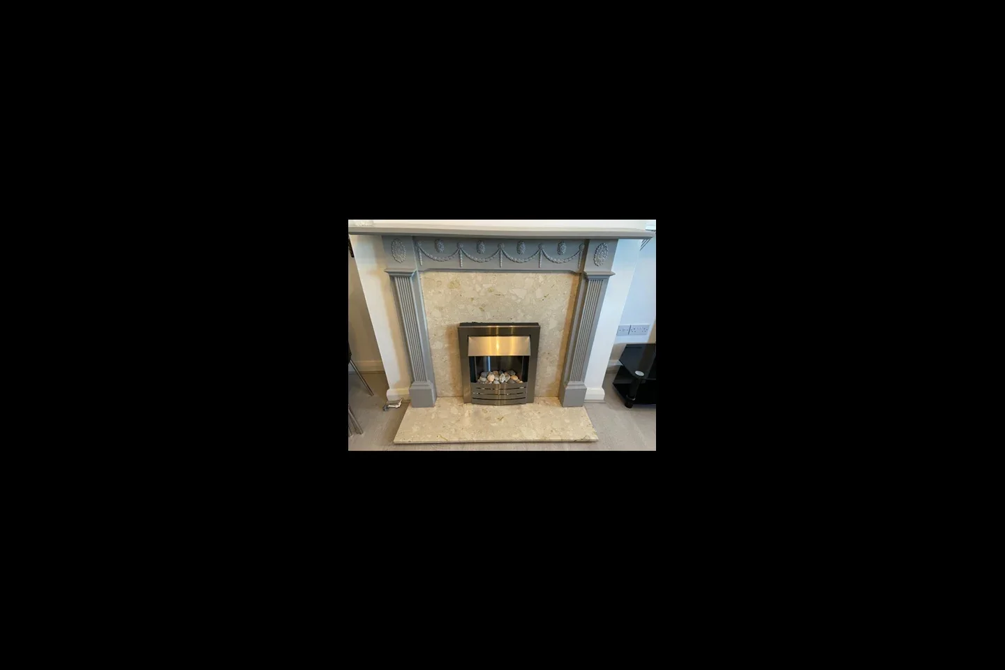 Flat Amblecote Close in Greater London