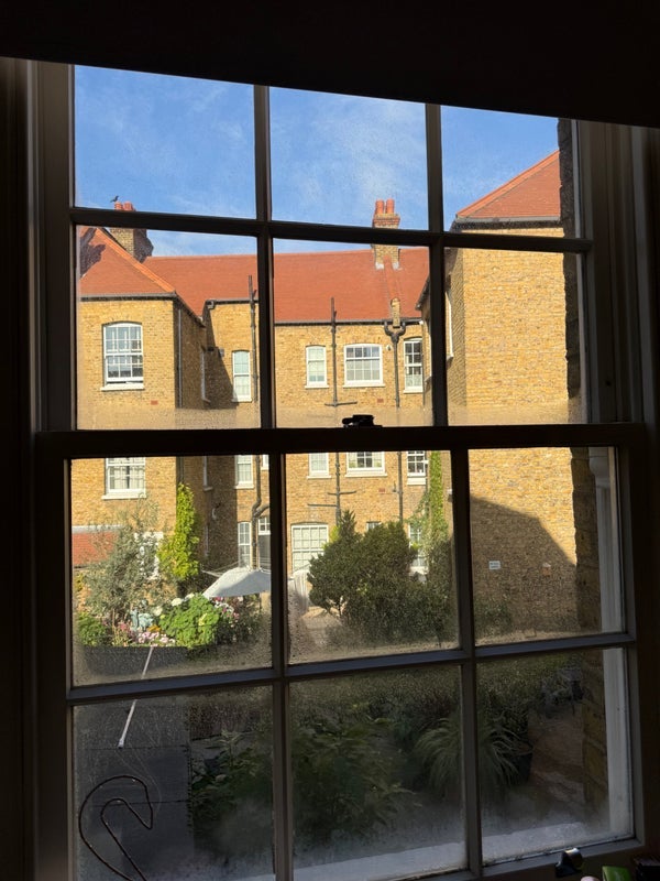 Flat Ufford Street in Greater London