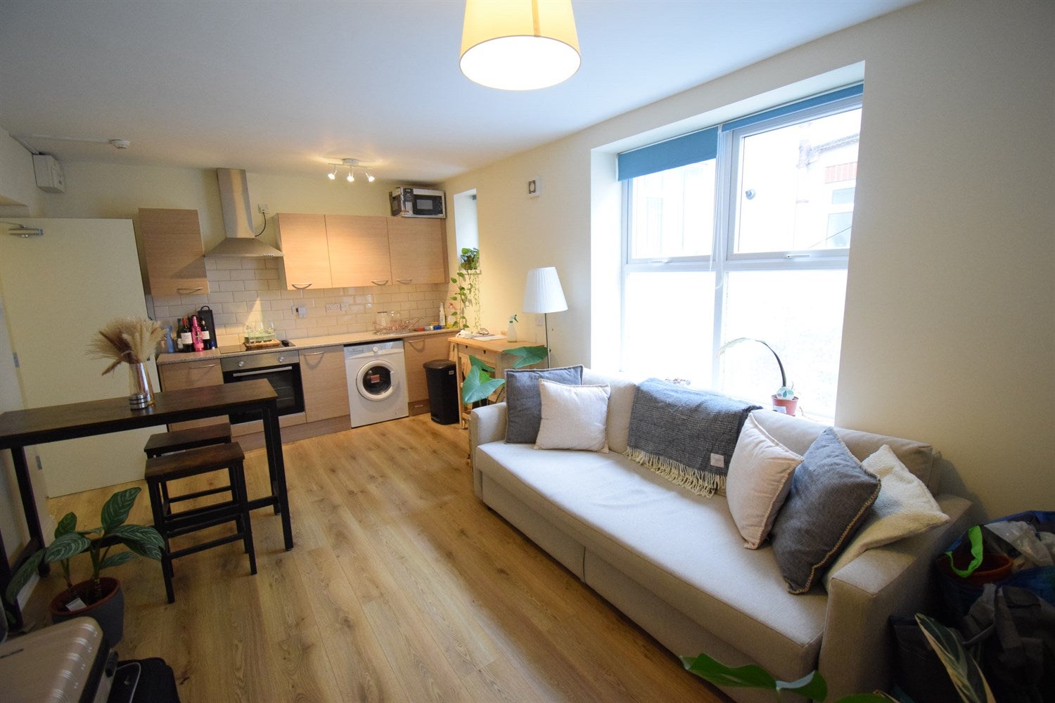 Flat Fitzhamon Embankment in Cardiff