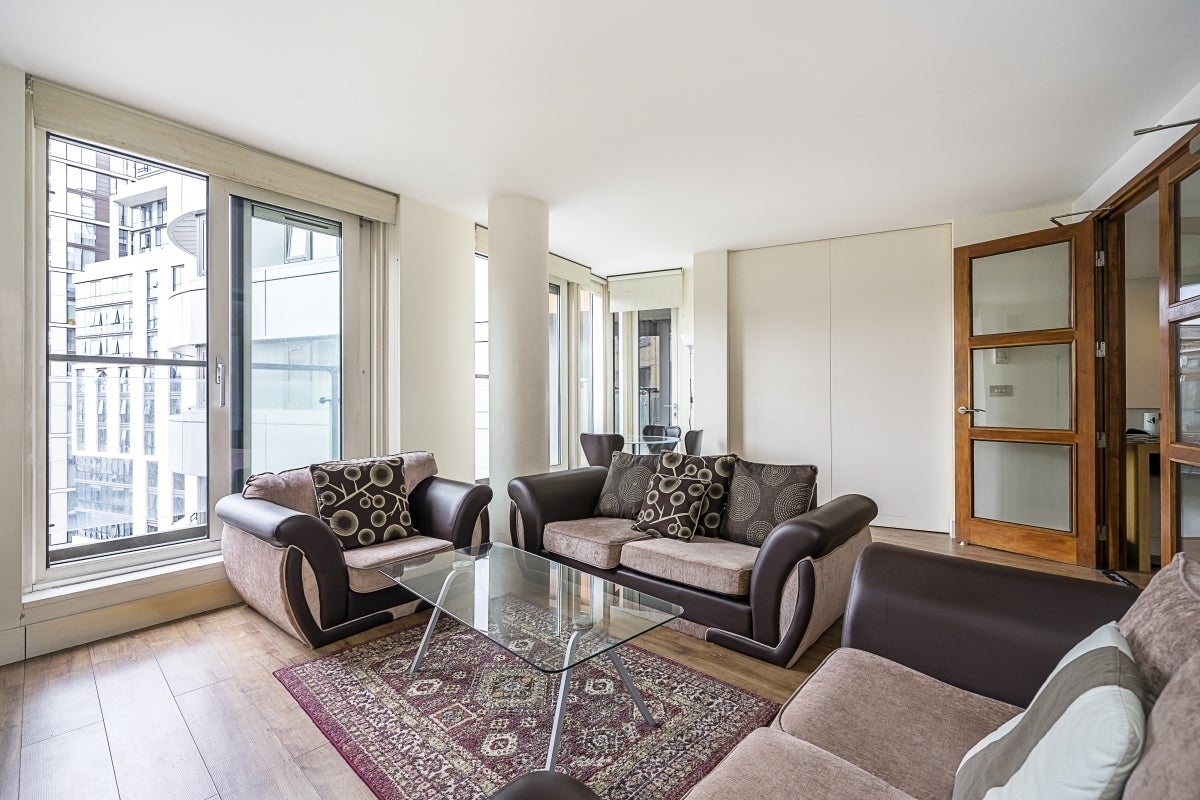 Flat Praed Street in City of Westminster