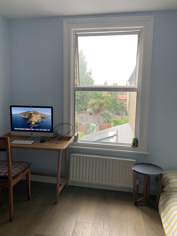 Room Beacon Road in Greater London