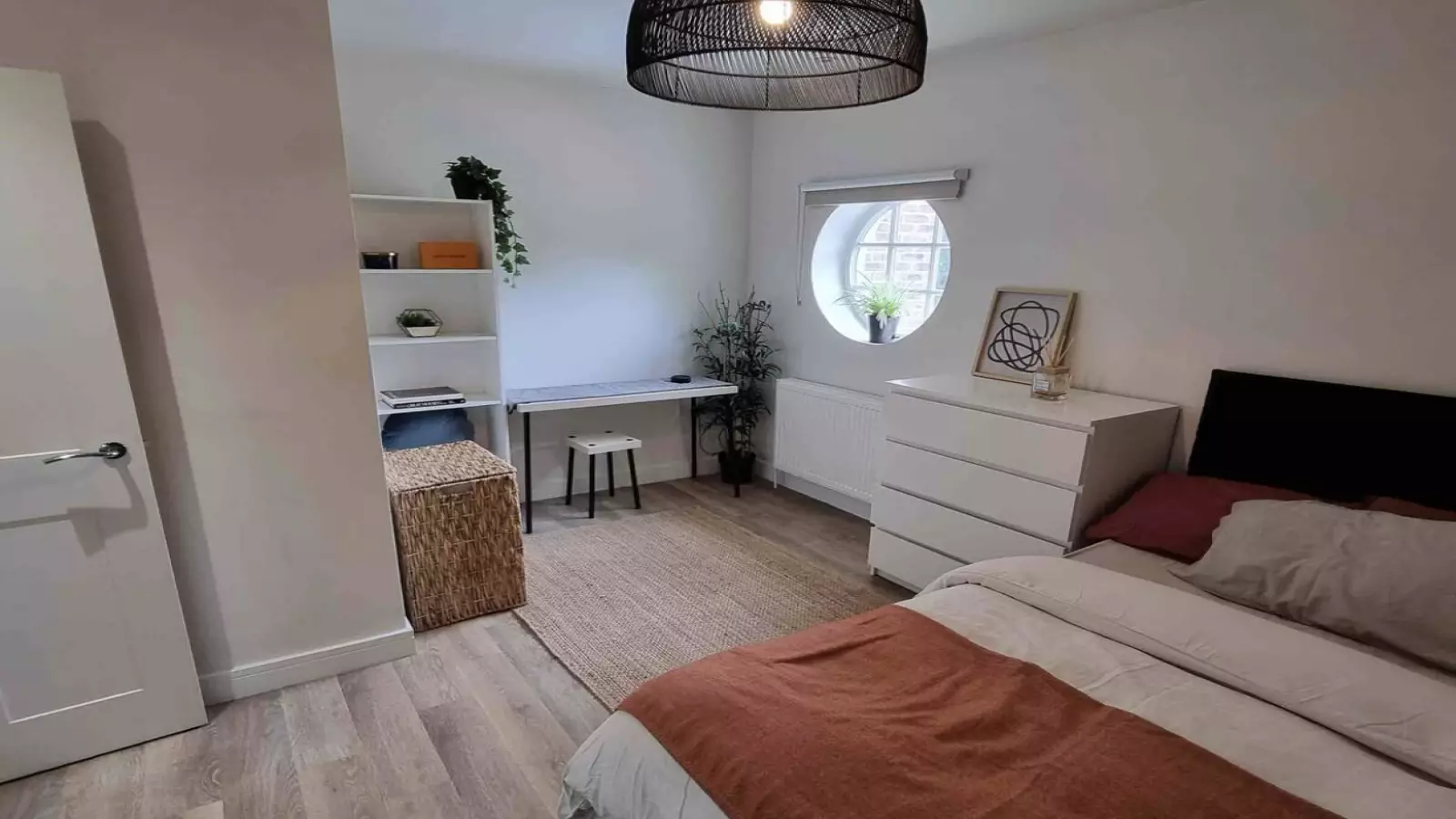 Flat Radcliffe Road in Greater London