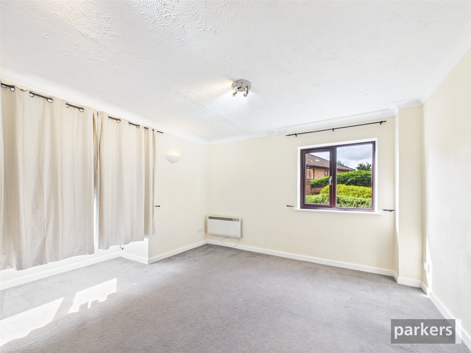 Flat Chapel Row in Twyford