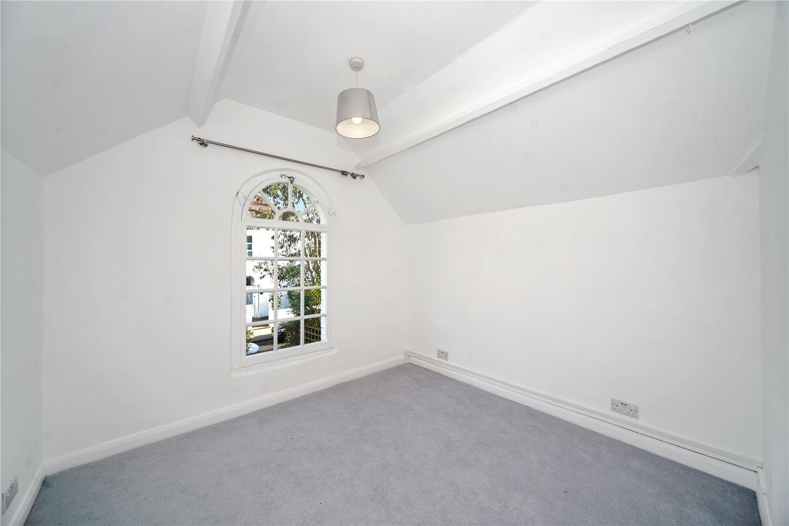 House Ouseley Road in Greater London