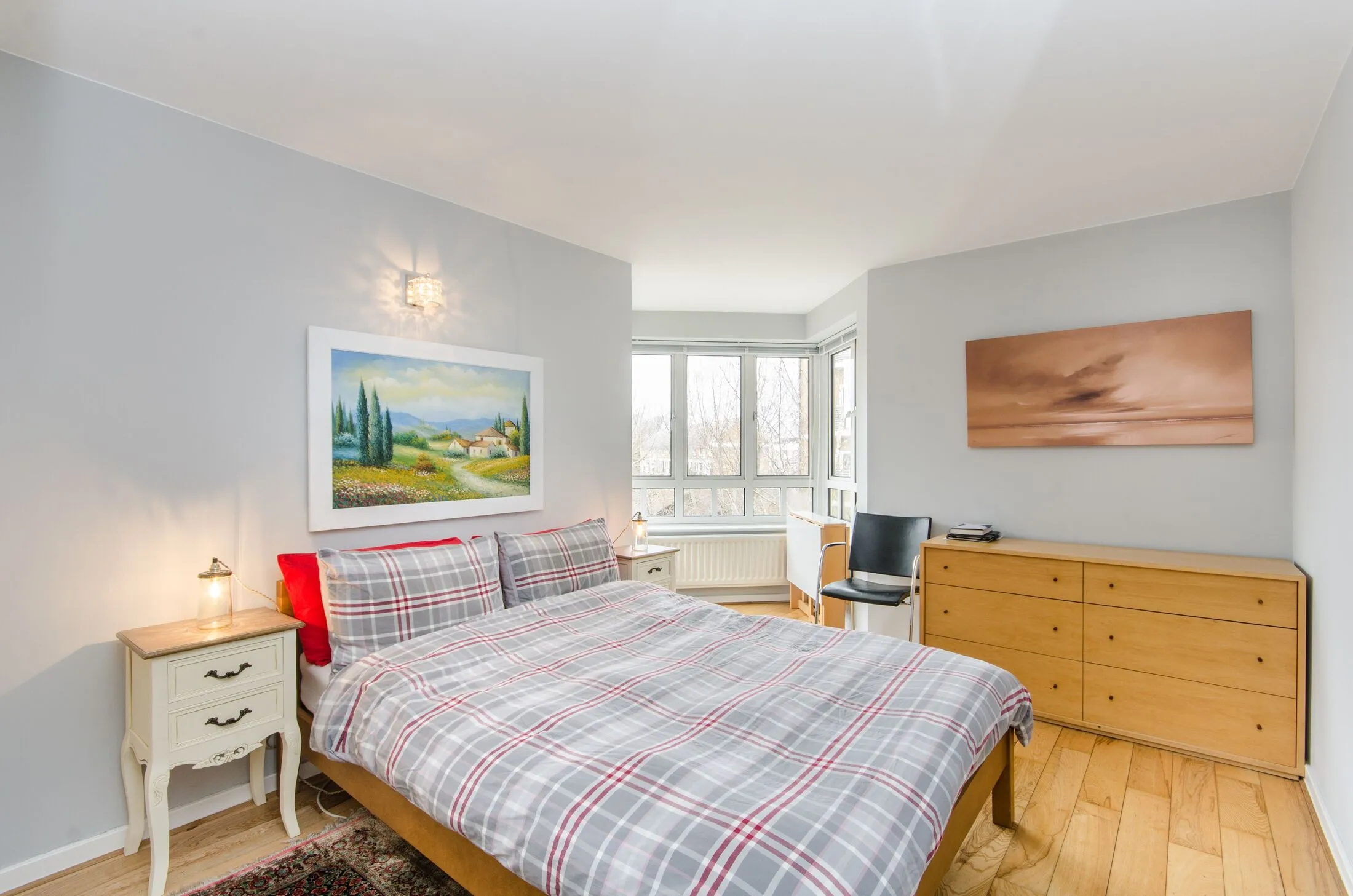 Flat Admiral Walk in City of Westminster