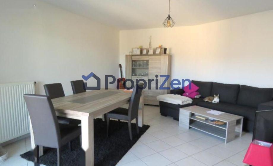 Appartement Rue de l'École à Brussieu