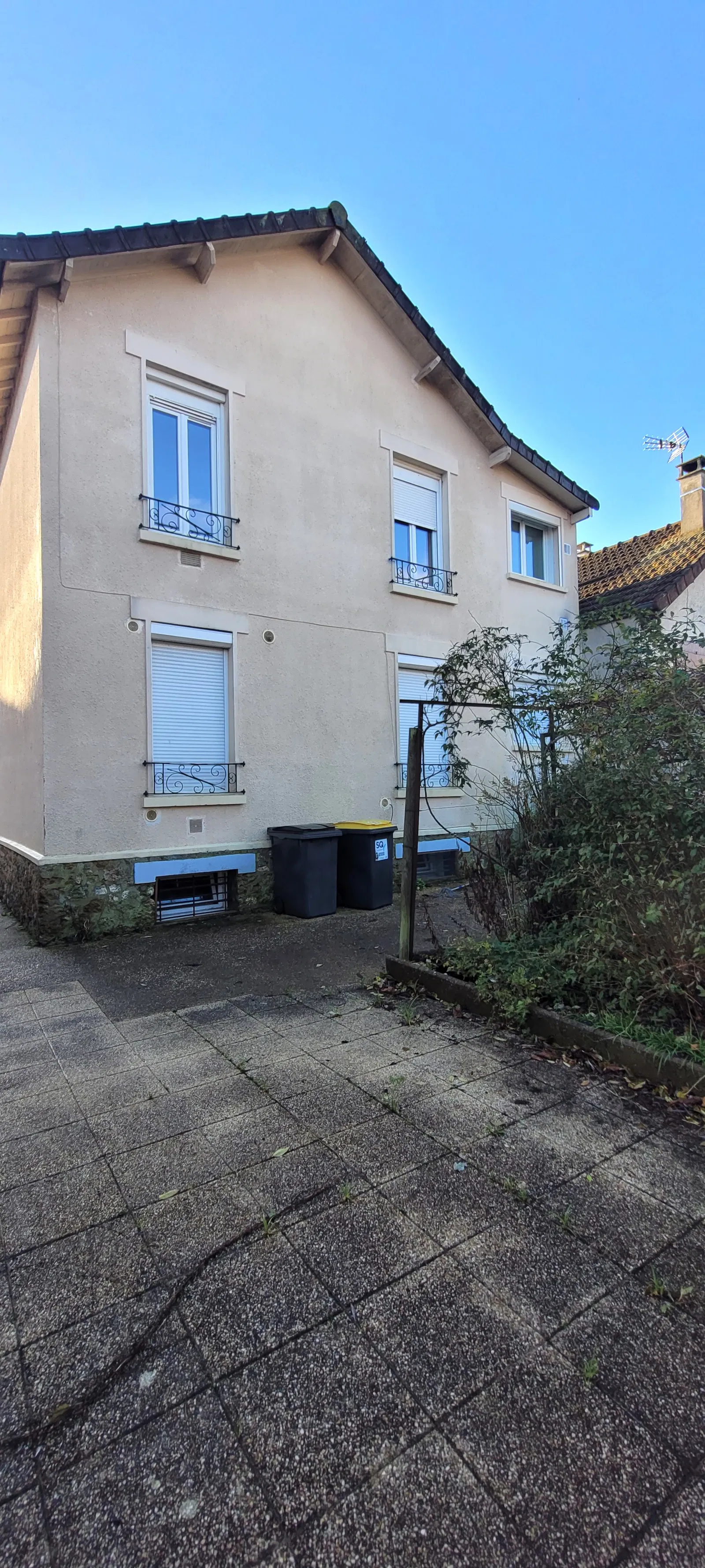 Room Avenue Hoche in Trappes