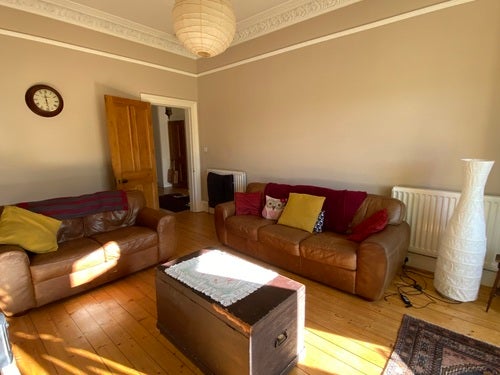 Flat Falcon Avenue in City of Edinburgh