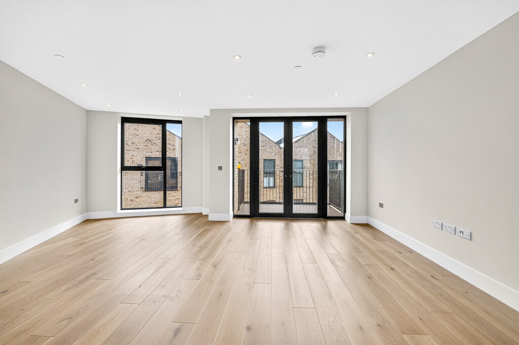 Flat Frankum Mews in Greater London