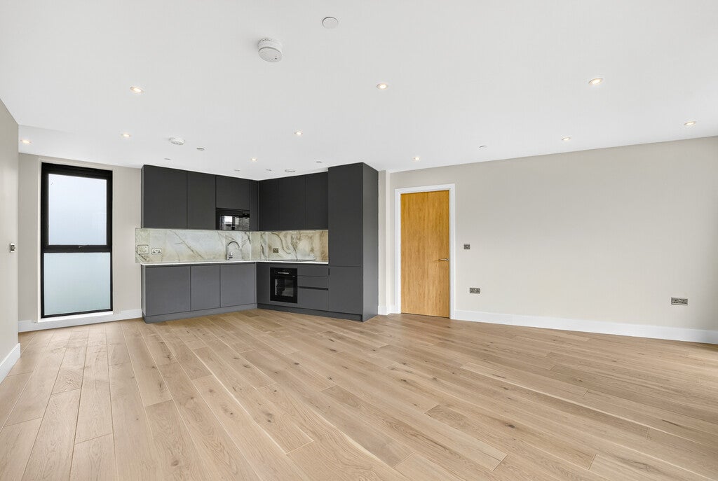 Flat Frankum Mews in Greater London