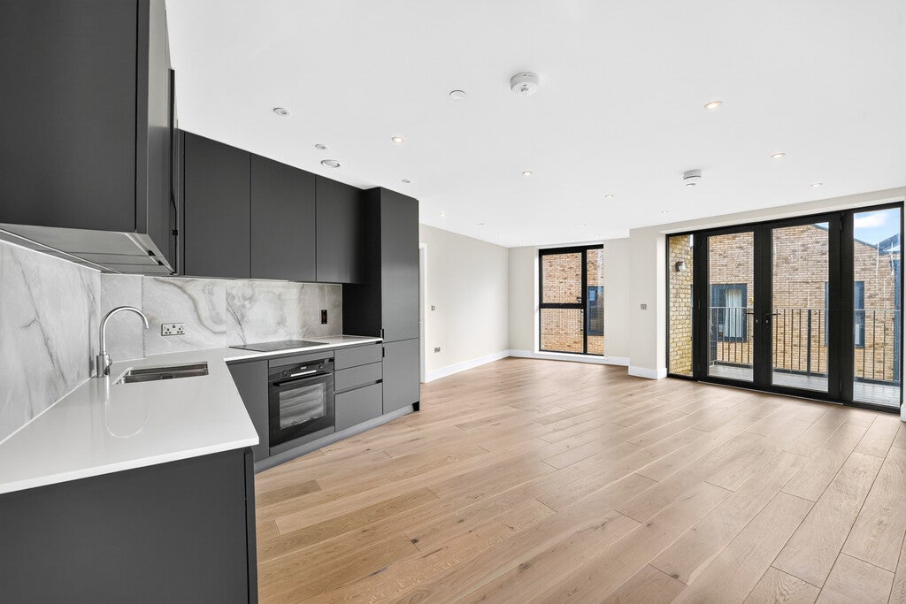 Flat Frankum Mews in Greater London