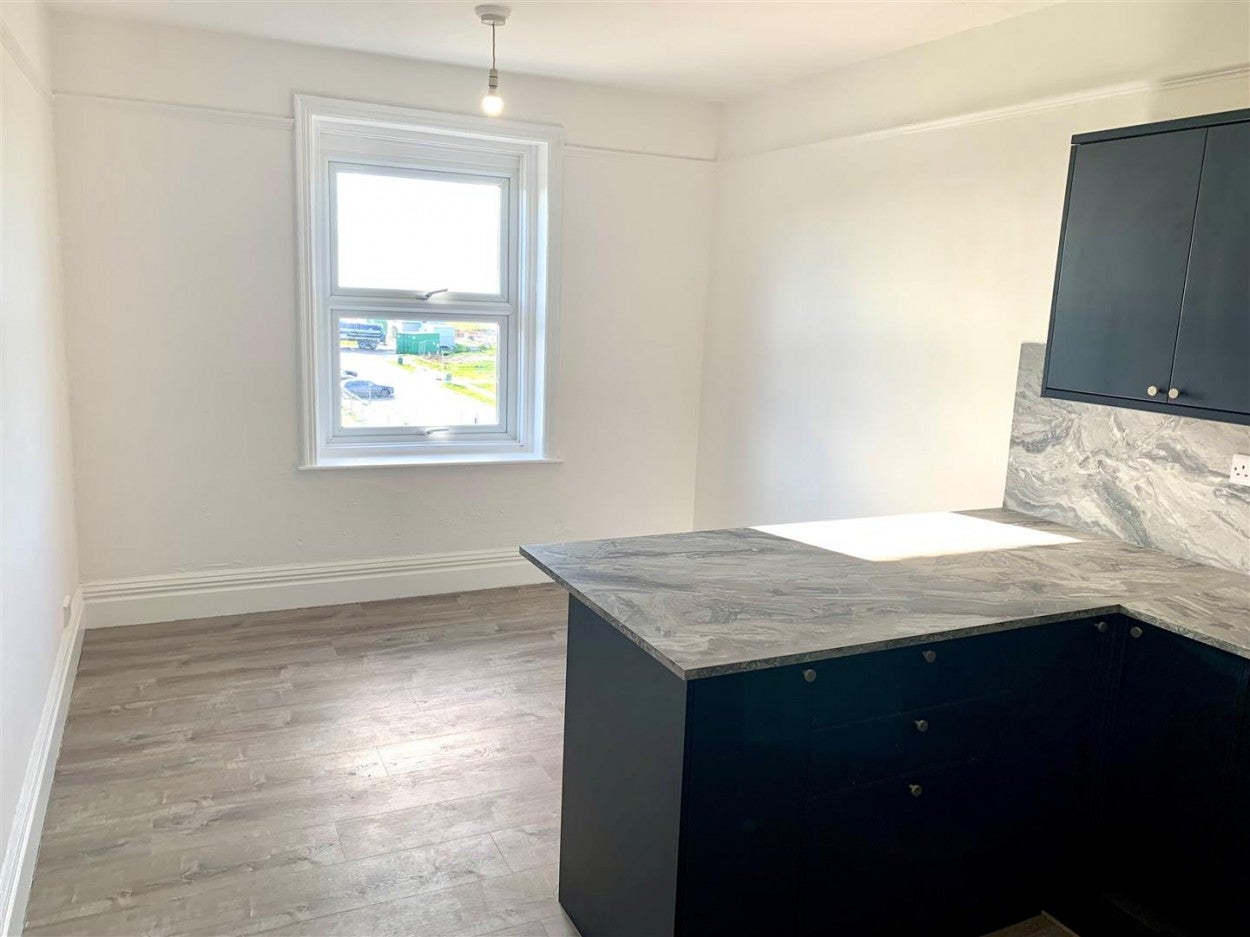 Room Fitzalan Road in Arun