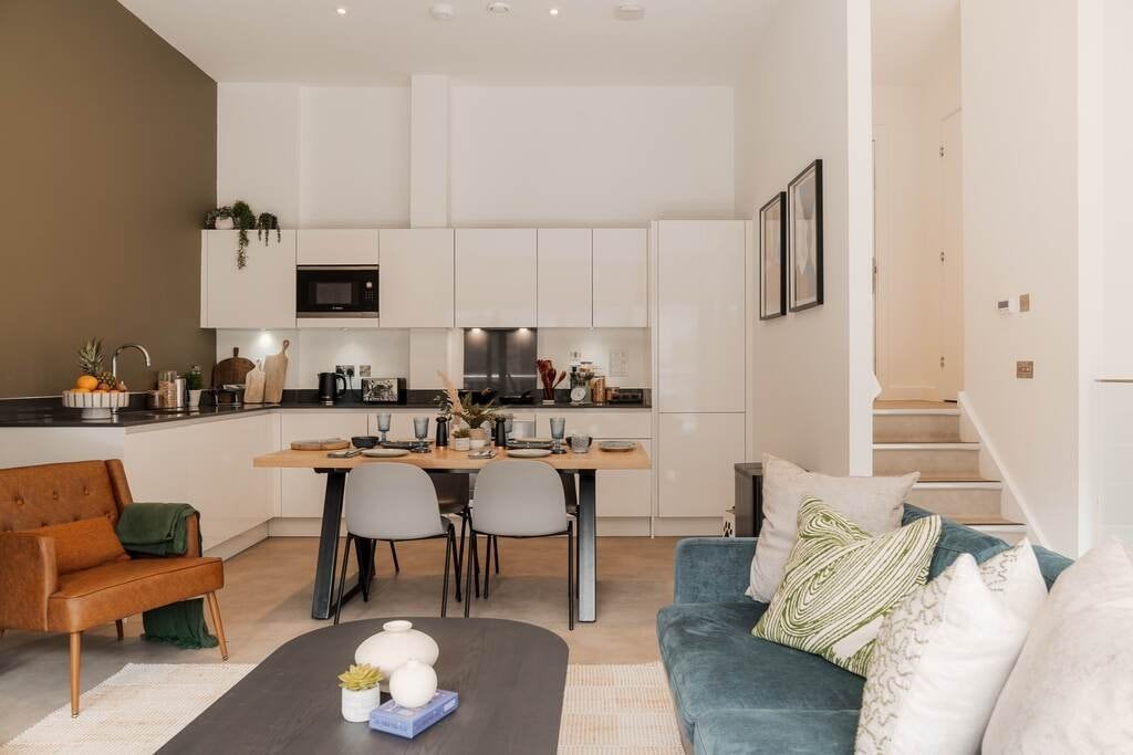 Room Childers Street in Greater London