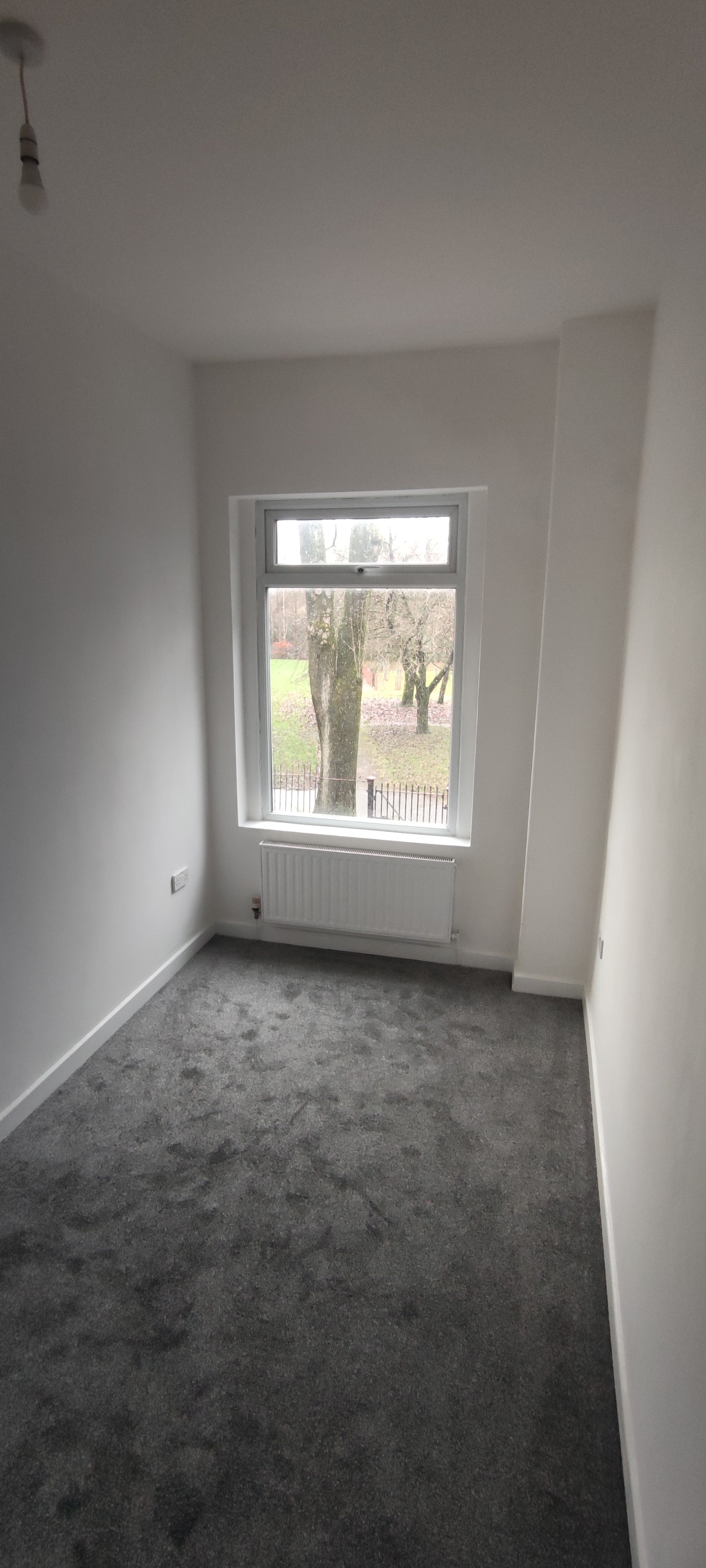 House Coalshaw Green Road in Chadderton