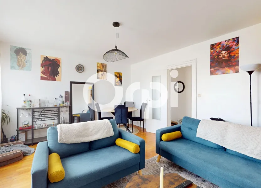 Flat Rue de Rebufer in Bron