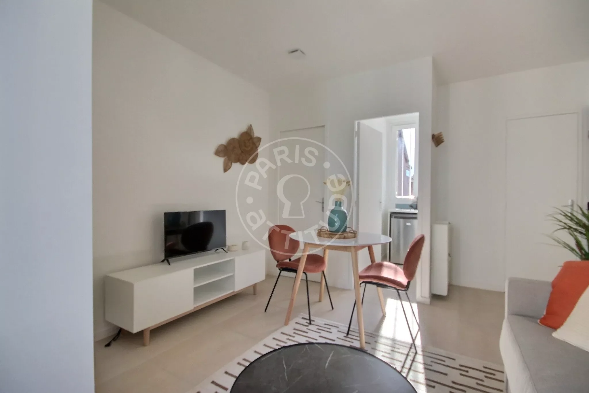 Appartement Rue de Romainville à Les Lilas
