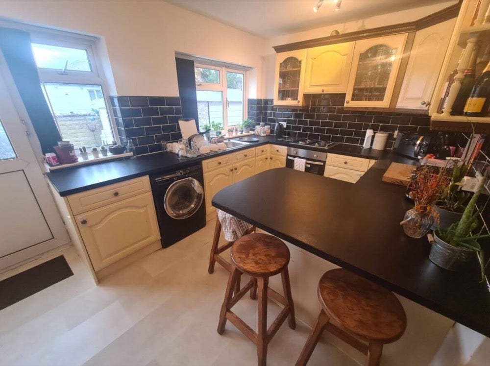 Flat Argie Avenue in Leeds