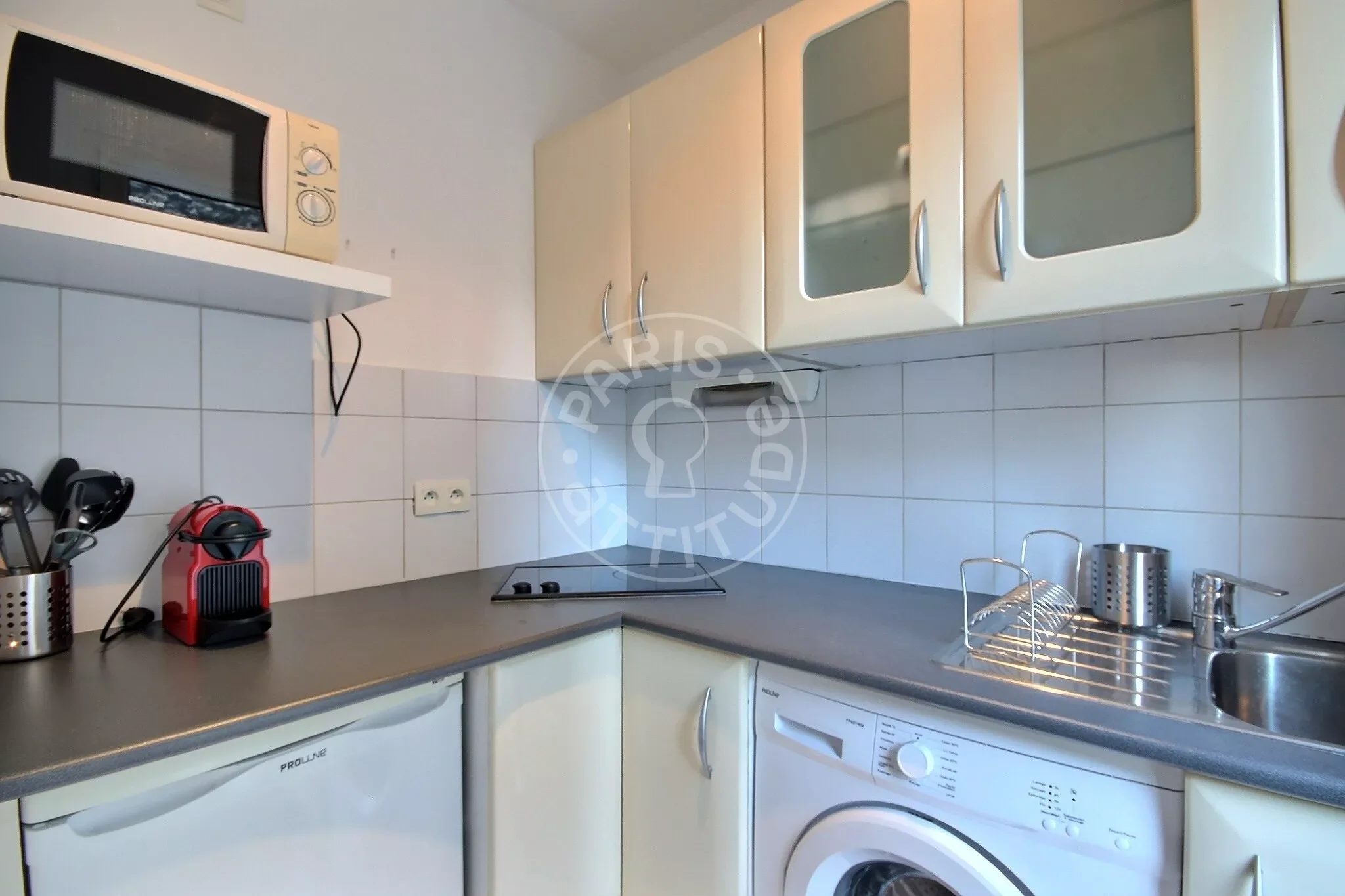 Flat Rue Antoine Bourdelle in Paris