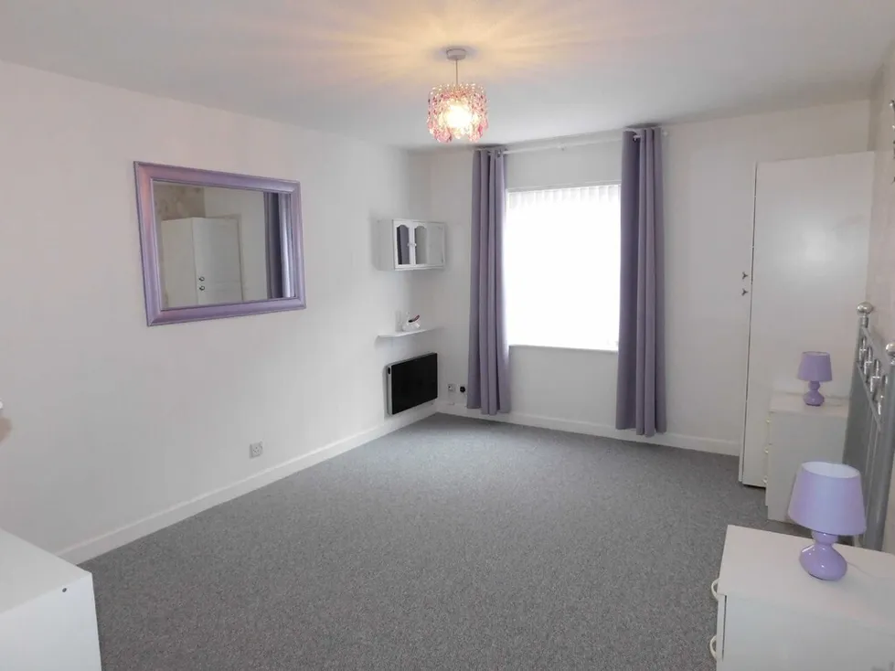 Flat Gainsborough Close in Downham Market