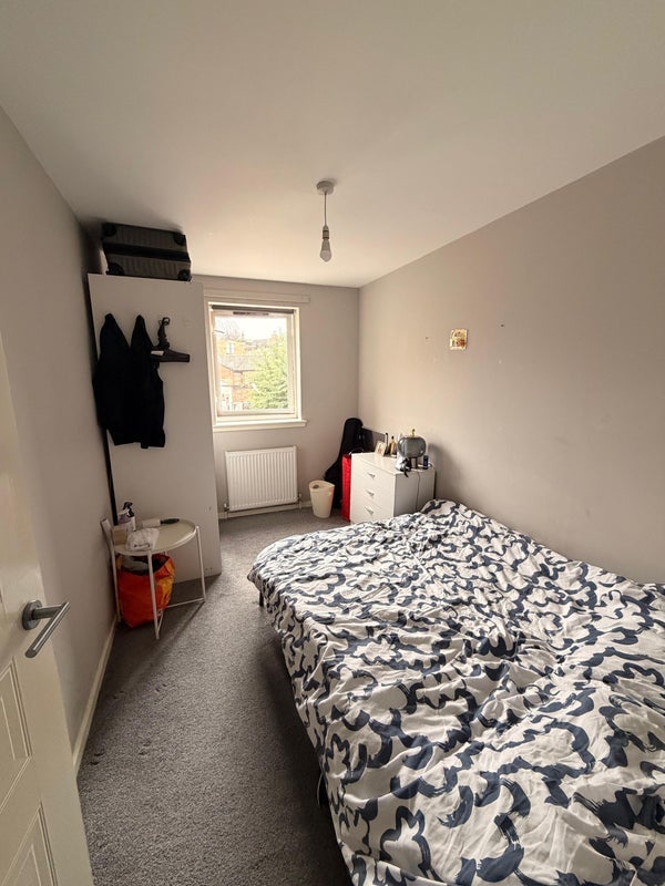 Room Rutland Court in Glasgow