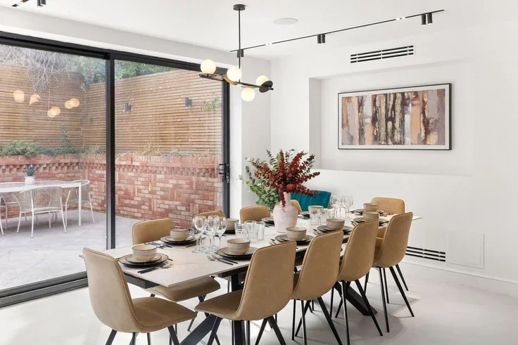 House Holmbury View in Greater London