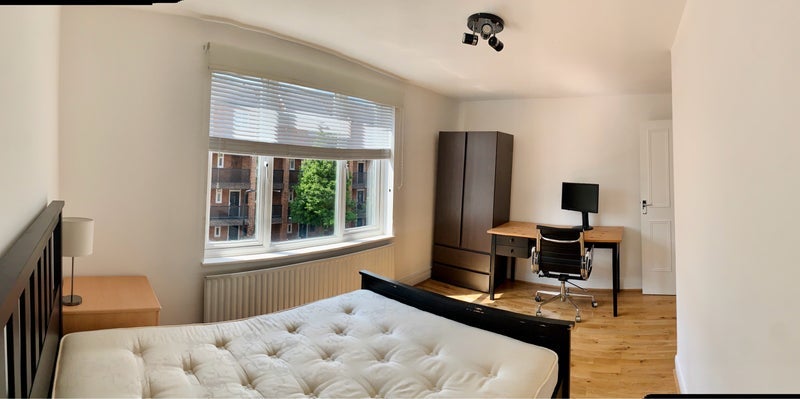 Room Hoxton Street in Greater London