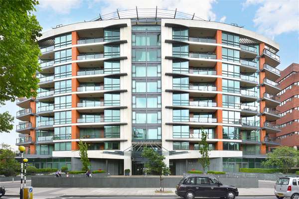 Flat St John's Wood Road in City of Westminster