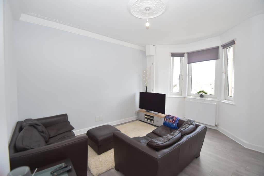 Flat Glencairn Street in Kirkintilloch