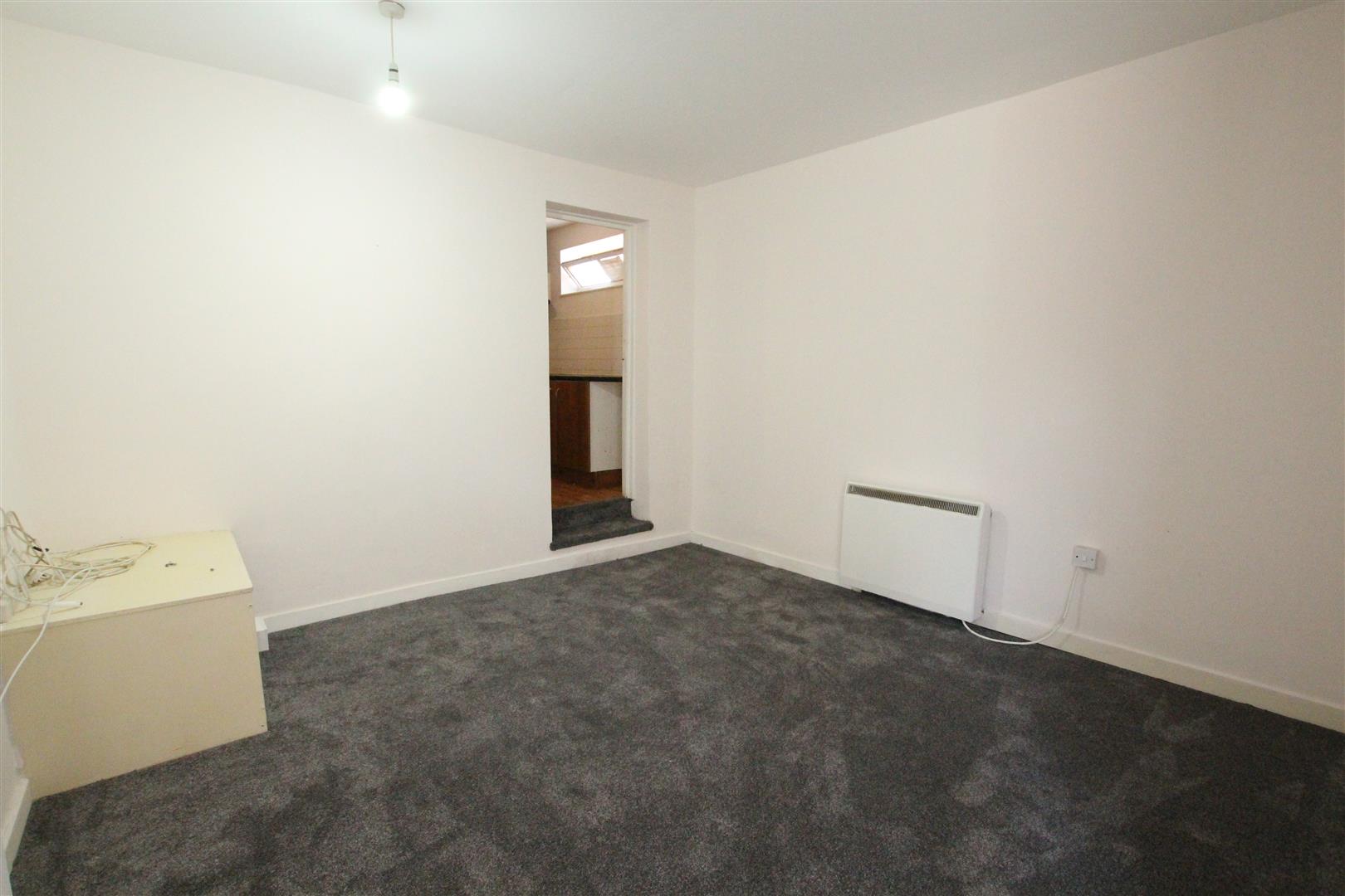 Flat Woodford Street in Northampton