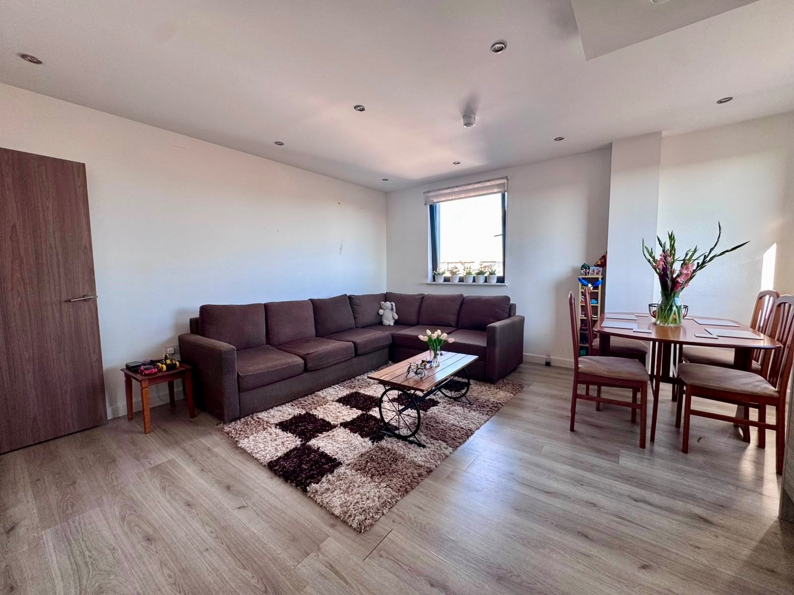 Flat Witney Close in Ipswich