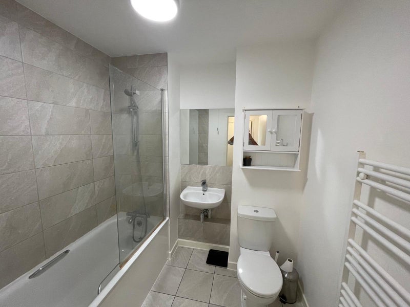 Flat Loughborough Park in Greater London