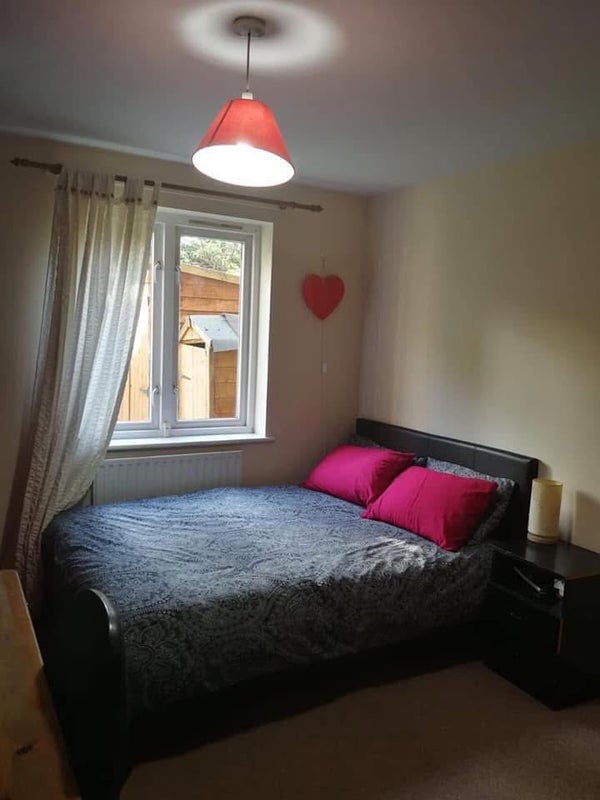 Room Buxhall Crescent in Greater London