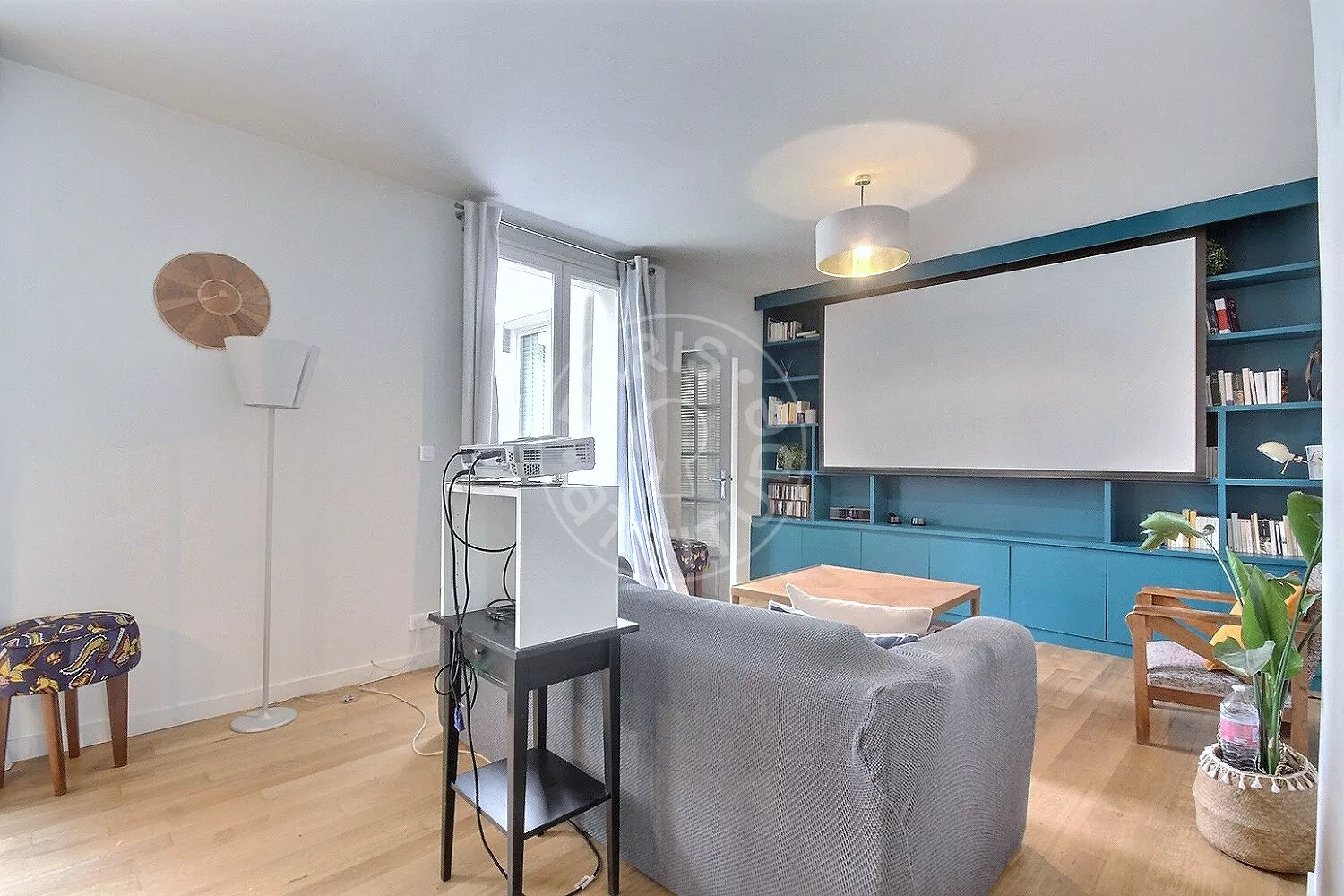 Appartement Rue Philippe de Girard à Paris