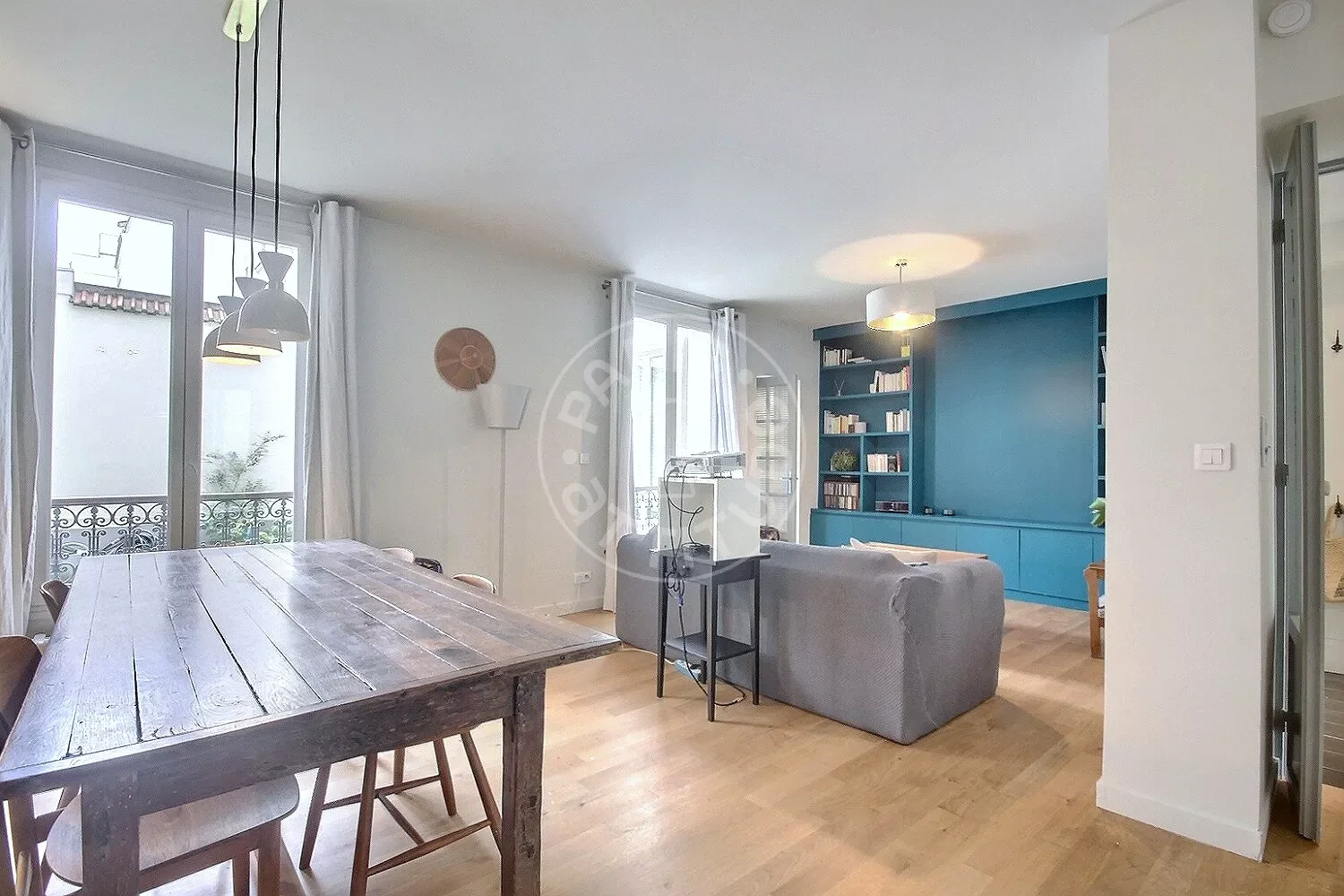 Appartement Rue Philippe de Girard à Paris